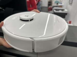 Mediamarkt’tan Alınan Roborock Qrevo Curv 5a1 1 Ayda Çizildi